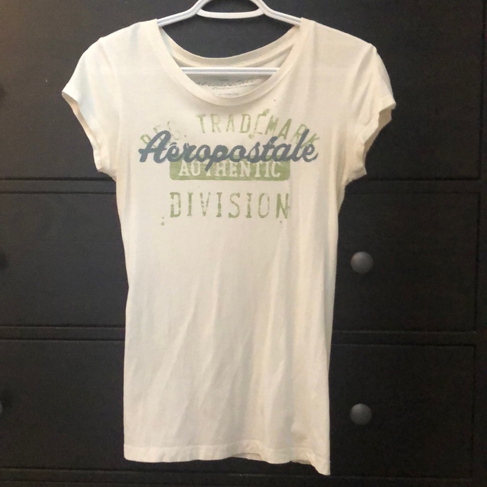 Aeropostale Graphic Tee (Medium)